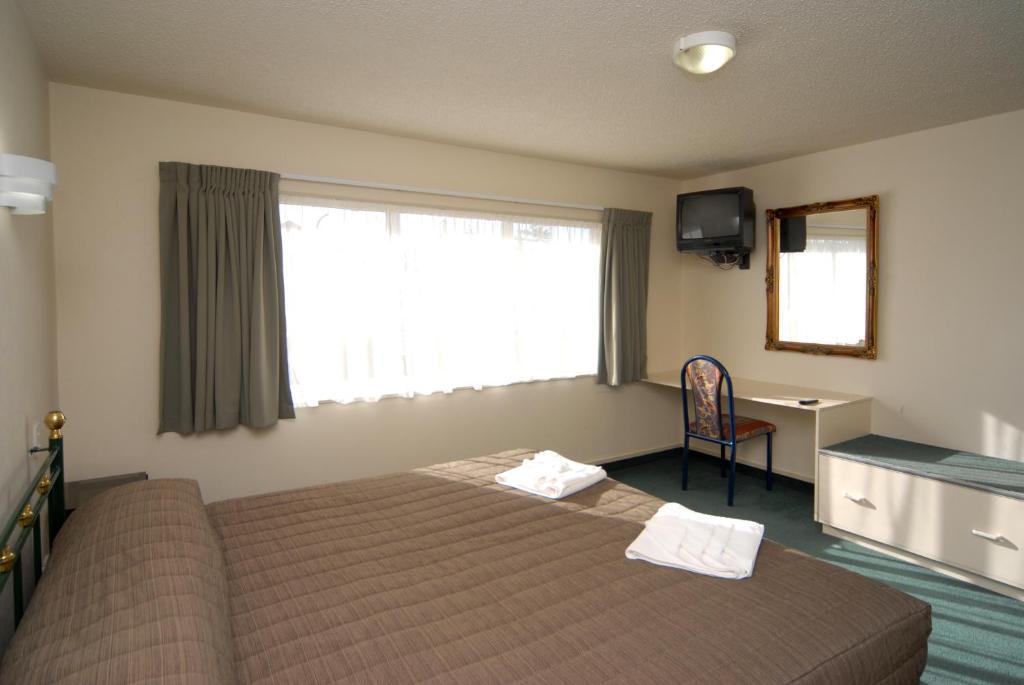 Bk'S Fountain Court Motel Napier Room photo